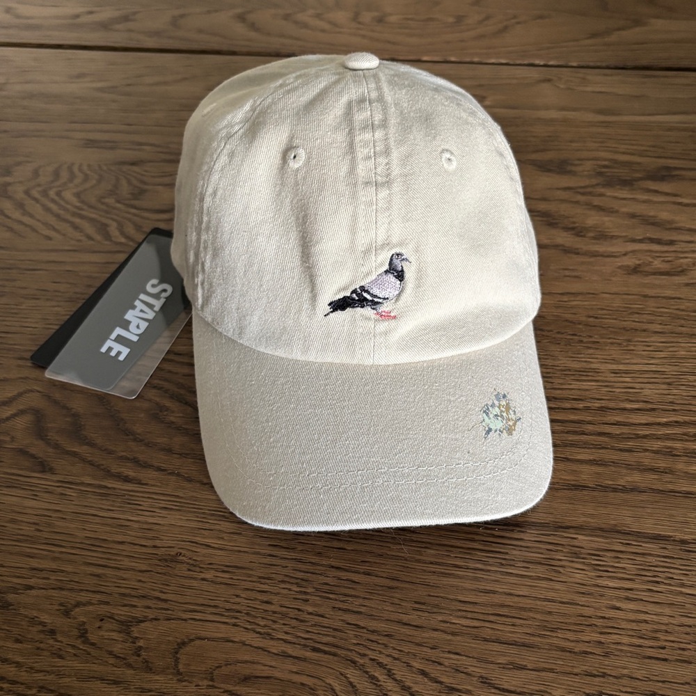 Staple pigeon hat (brand new)